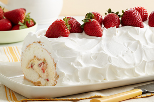 Heavenly Strawberry Roll Cake