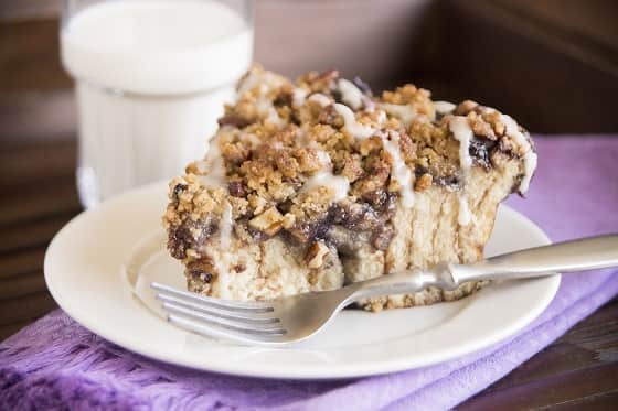 Cinnamon Blueberry Crumble Recipe. Your senses will come alive with the smell of cinnamon and the taste of sweet blueberries.